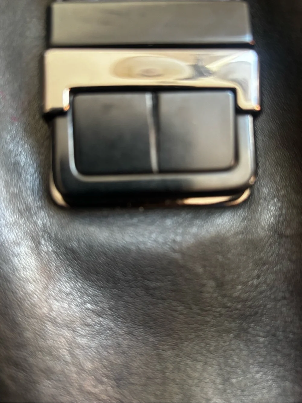Maxx New York soft leather